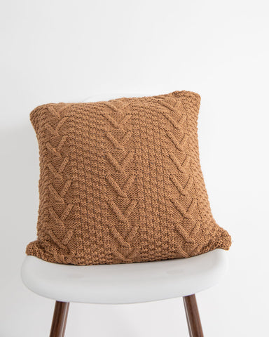 Classic Cable Knit - Brown
